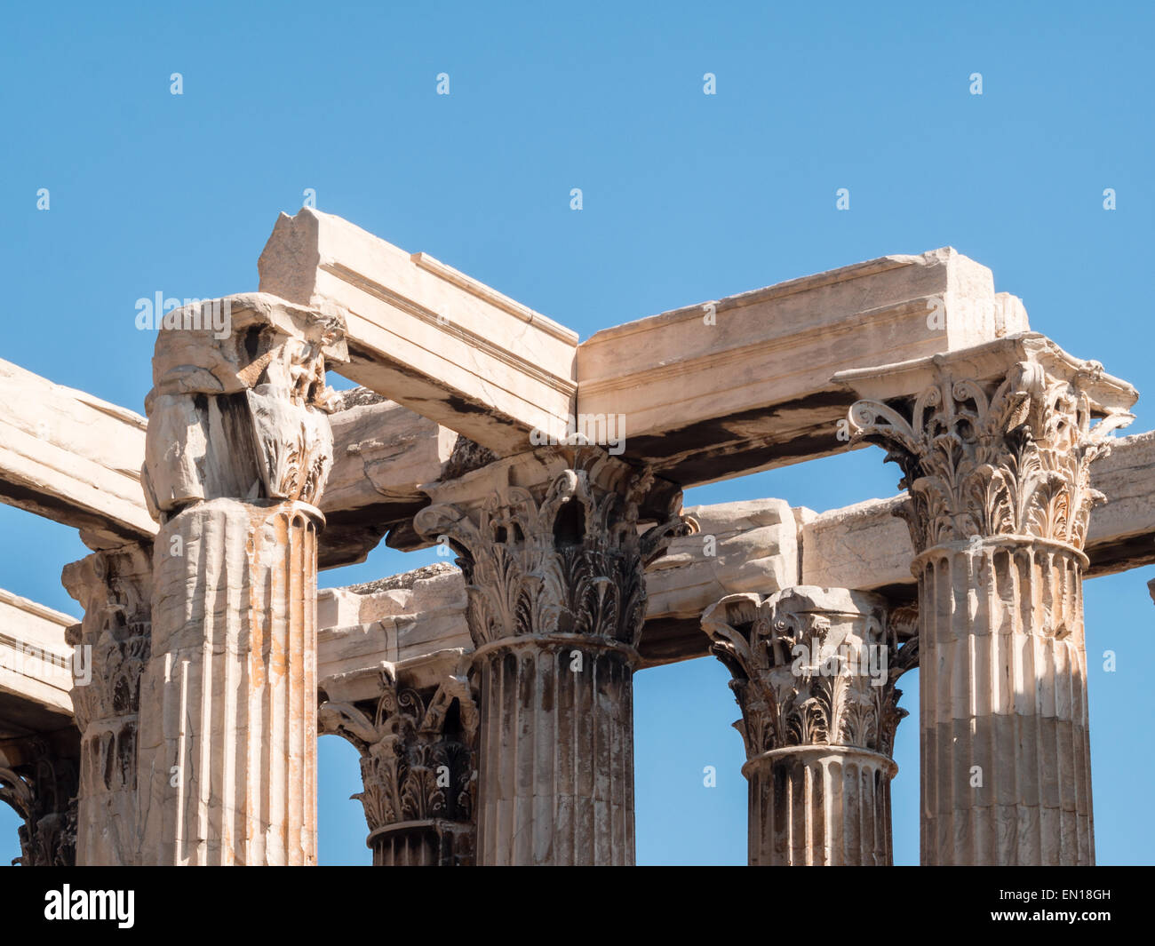 Detail of the Corinthian chapiter of the columns of the Olympian Zeus temple ruins in Athens Stock Photo