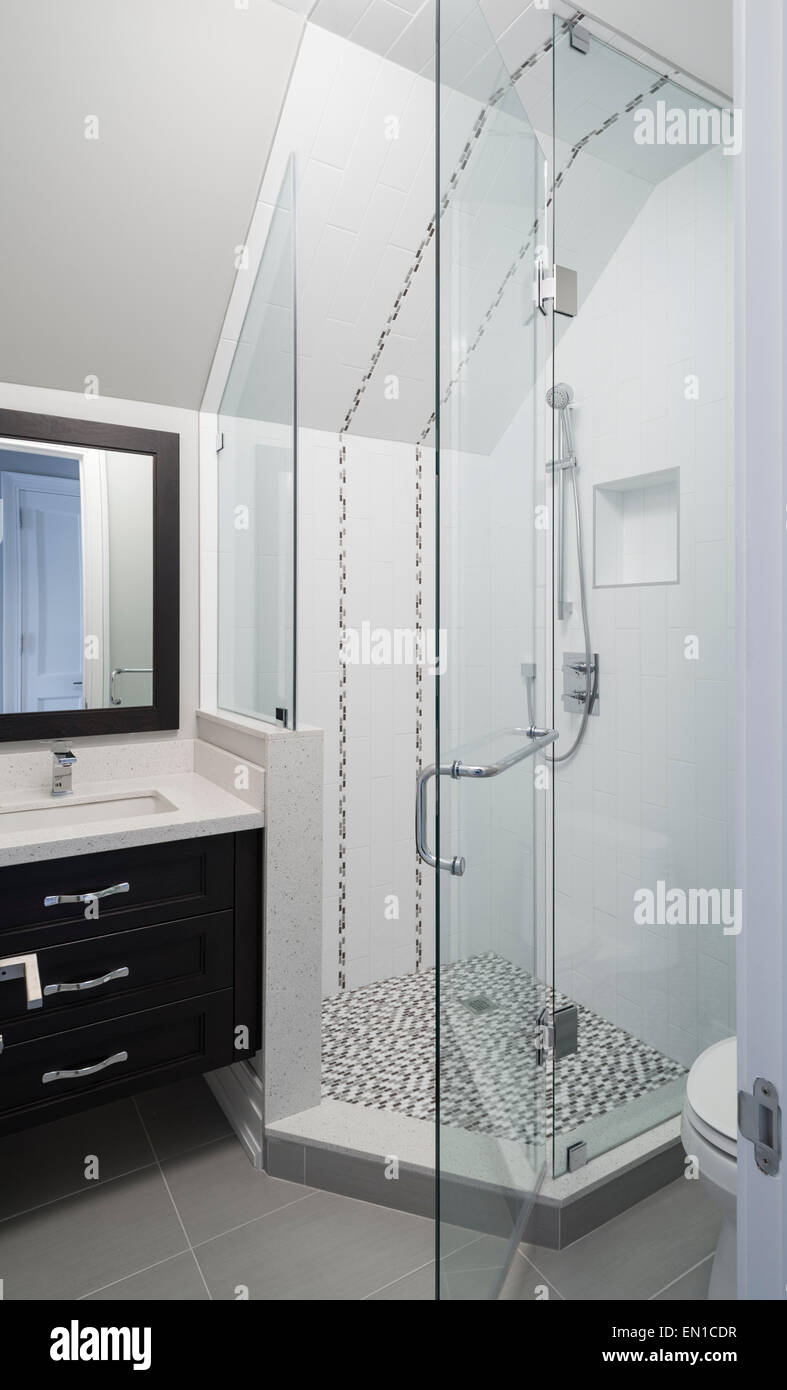 Bathroom in a custom built home Stock Photo Alamy