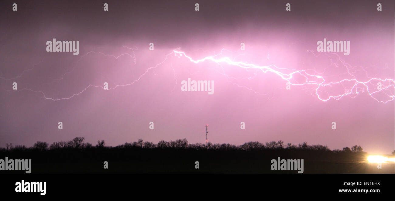 April 24.2015. Moundridge KS. Severe lightning tornadic super cells