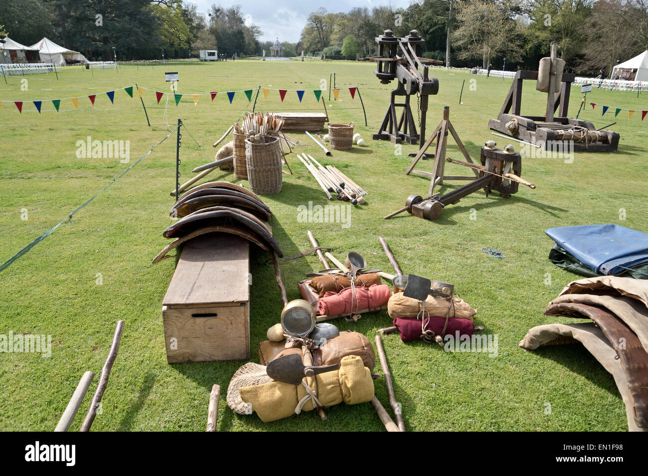 Roman weapons hi-res stock photography and images - Alamy