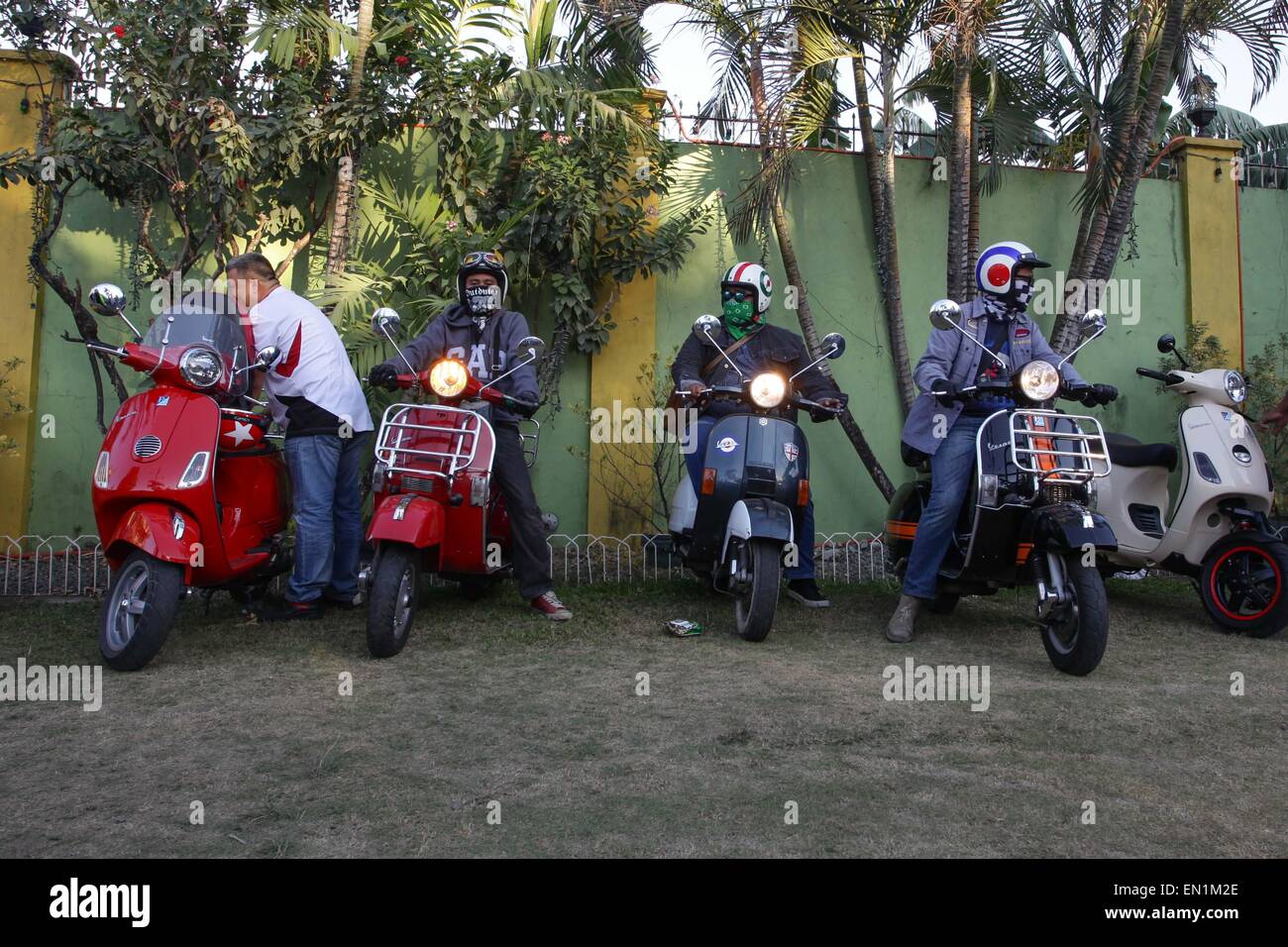 Metro Manila, Philippines. 25th Apr, 2015. Scooter enthusiasts ride their scooters during the 9th Scooter Jamboree in Angono, Rizal on Saturday, the Art Capital of the Philippines annually hosts the Scooter Jamboree, a gathering of European scooter enthusiasts in Metro Manila. © Mark Cristino/Pacific Press/Alamy Live News Stock Photo