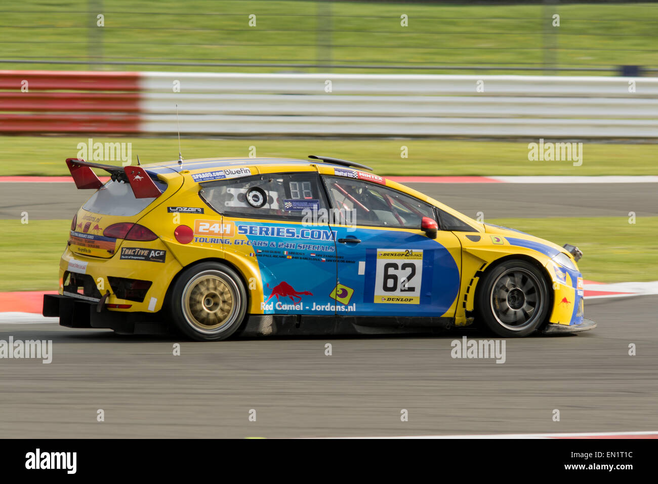 Silverstone, Towcester, UK. 25th April, 2015. Team Red Camel / Jordans.nl Seat Leon during the Dunlop 24 Hours Race at Silverstone Credit:  Gergo Toth/Alamy Live News Stock Photo