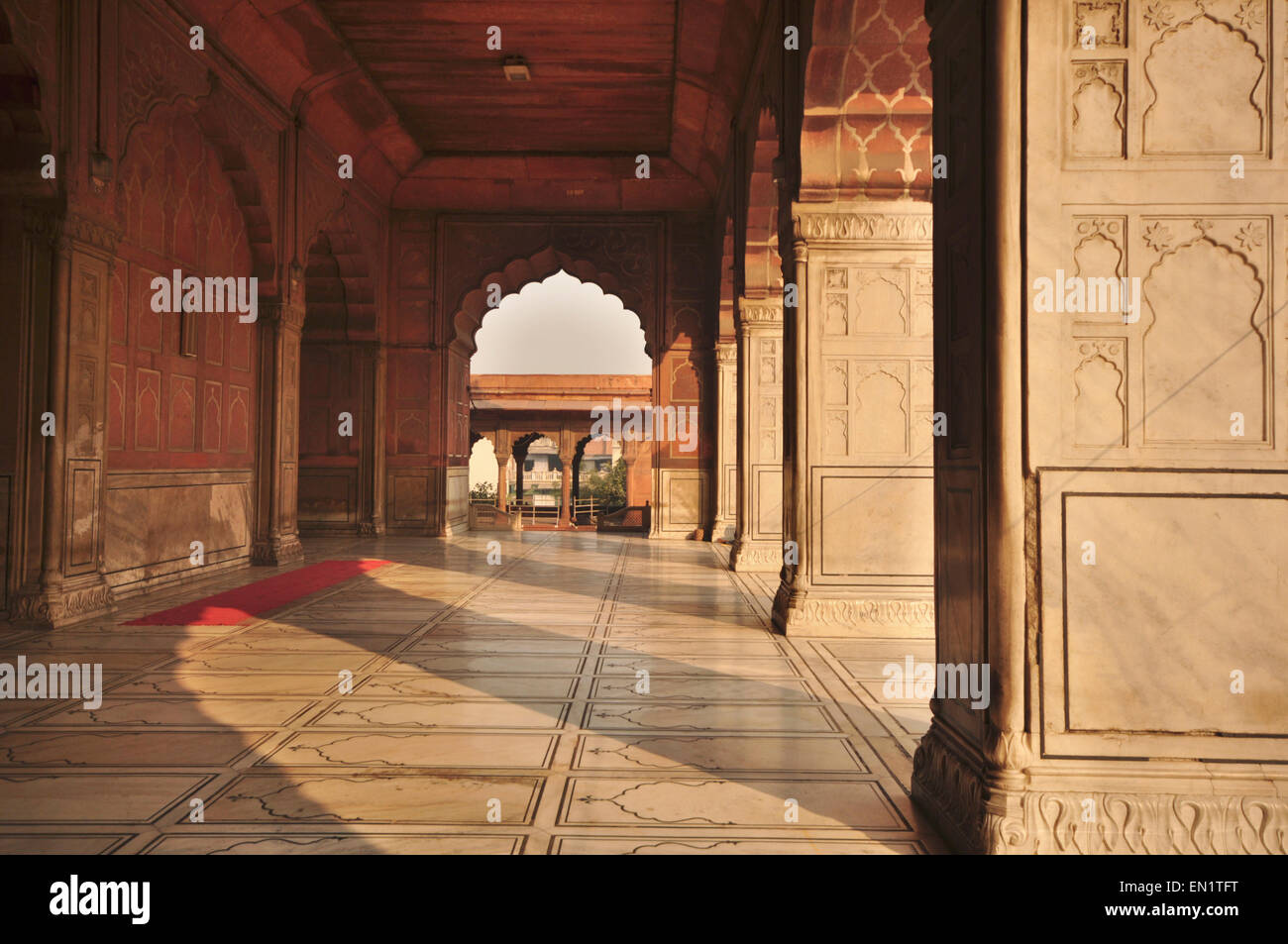INDIA, Haryana, Delhi, Islamic Jama Masjid (1644), Friday Mosque, interior view Stock Photo