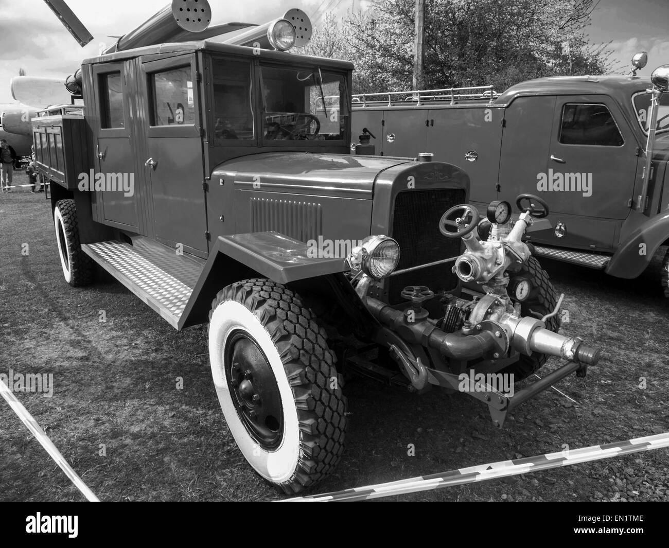 April 25, 2015 - Firetruck -- The Retro OldCarFest is the biggest retro cars festival held in Kiev, and covers the State Aviation Museum grounds. More than 300 cars are involved into this project and more than 20 thousand visitors are expected to attend. © Igor Golovniov/ZUMA Wire/Alamy Live News Stock Photo