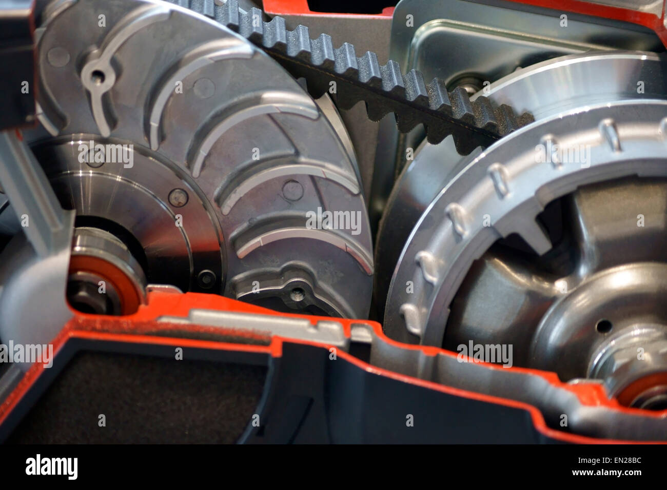 Engine timing hires stock photography and images Alamy