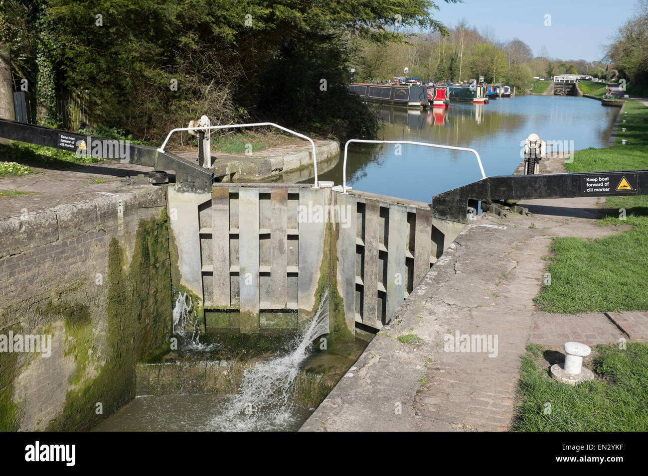 Lock Gates at Kennet and Avon Canal in Devizes Stock Photo