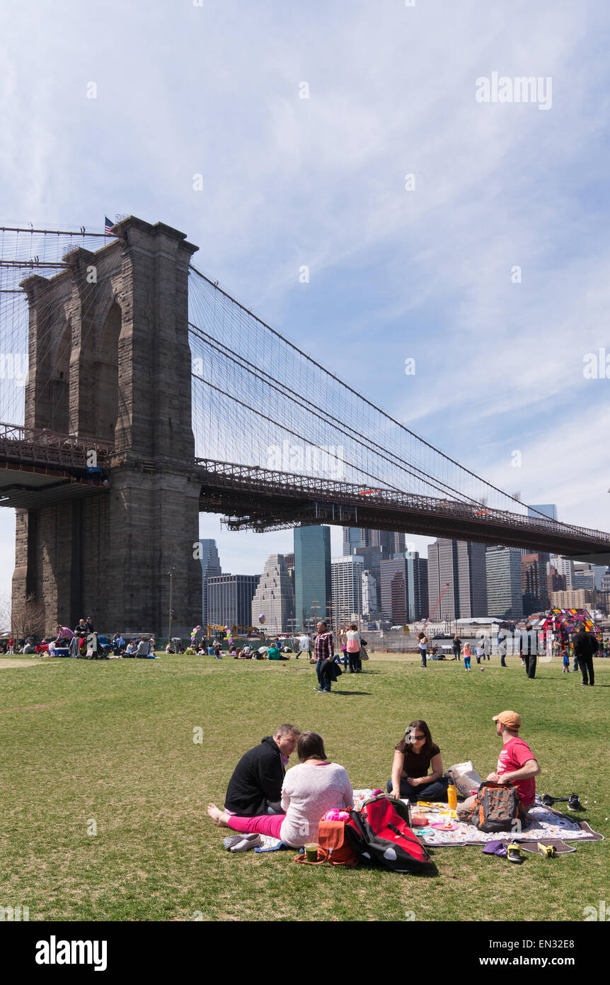 Dumbo brooklyn park hires stock photography and images Alamy