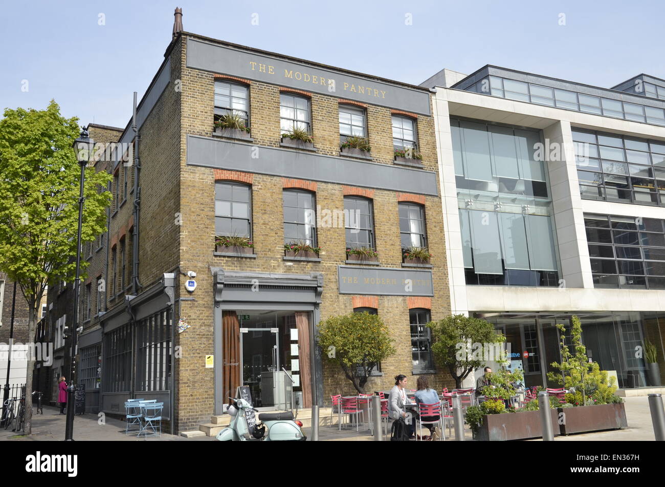 The Modern Pantry Restaurant In St John S Square Clerkenwell