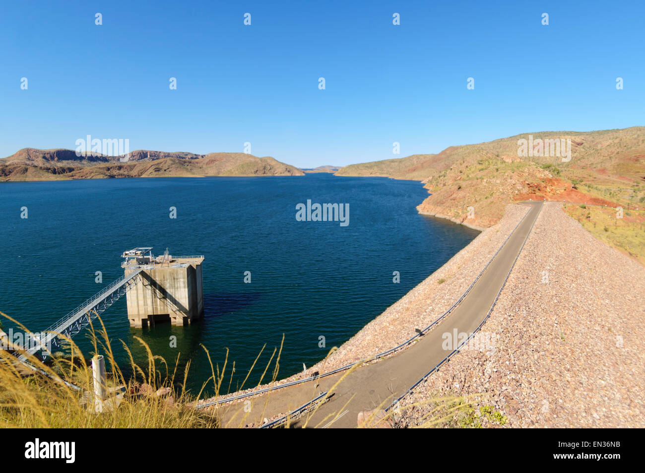 Lake Argyle, Dam Wall, Kimberley, Western Australia Stock Photo Alamy