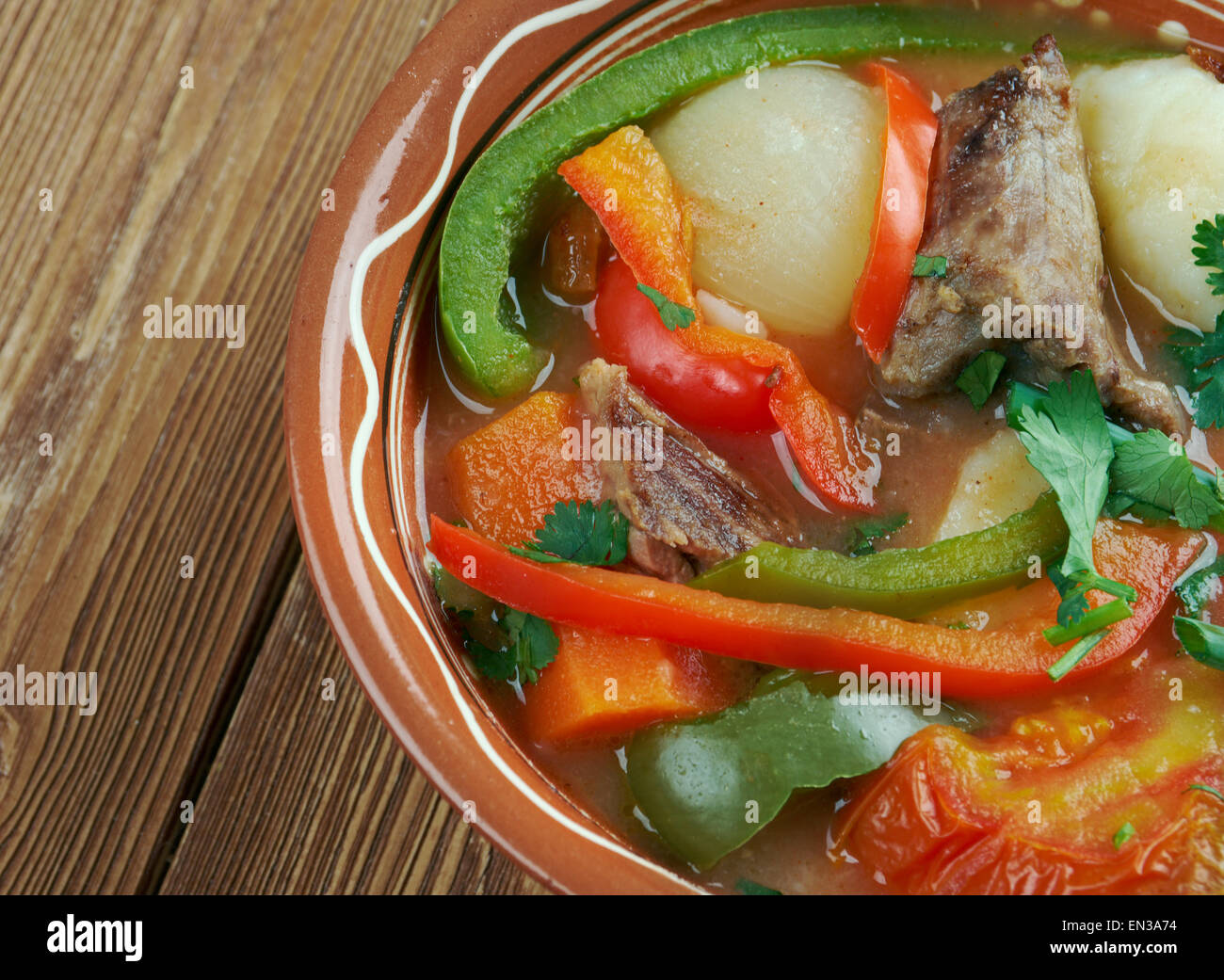 Philadelphia Pepper Pot - thick stew of beef tripe, vegetables, pepper and  other seasonings Stock Photo - Alamy