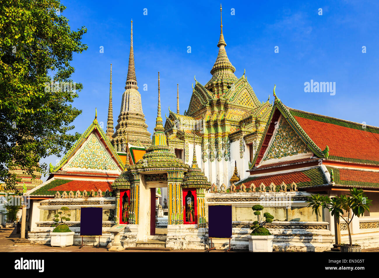 Temple of Reclining Buddha, Wat Pho, Bangkok, Thailand Stock Photo
