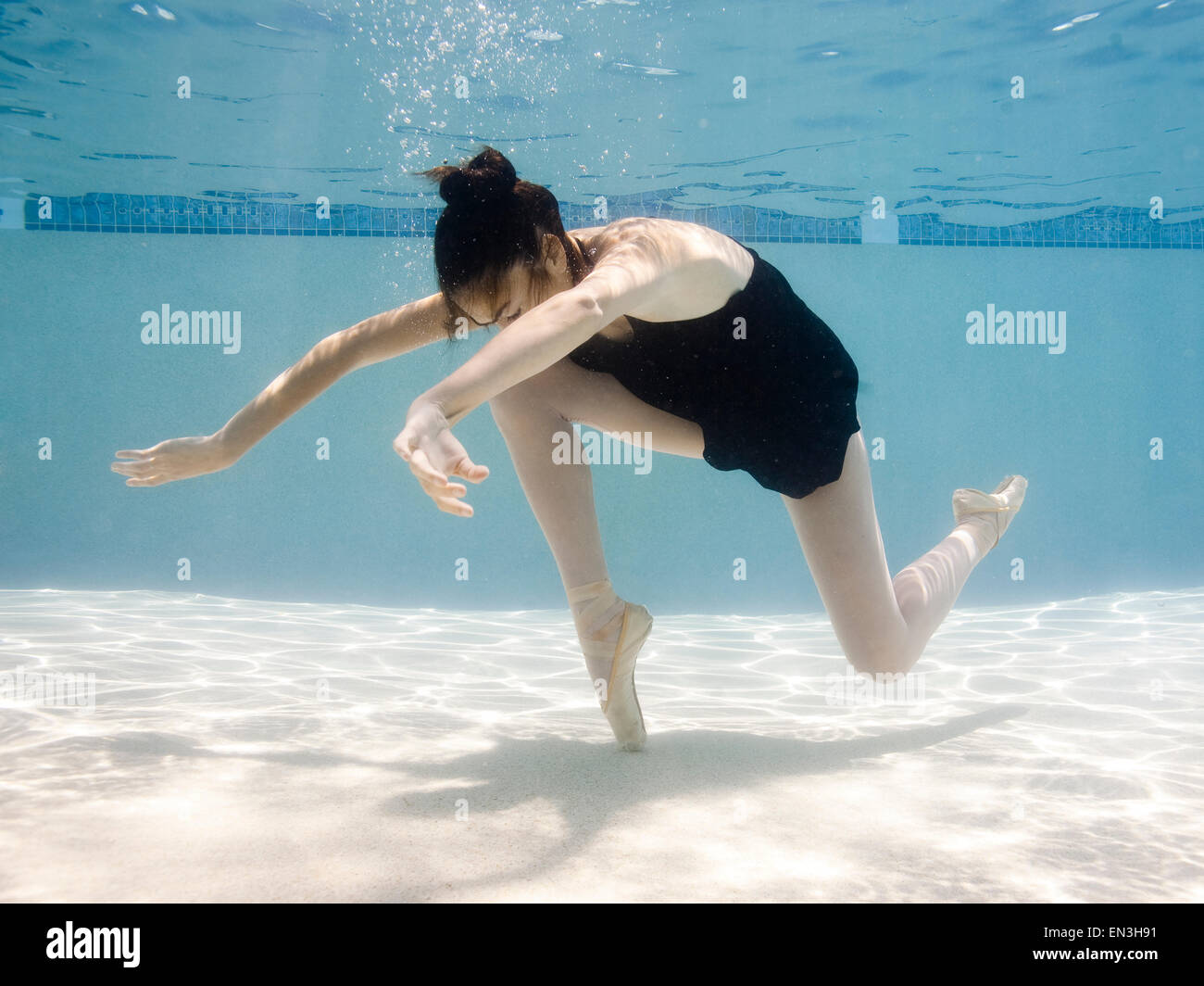 USA, Utah, Orem, Female ballet dancer under water Stock Photo Alamy
