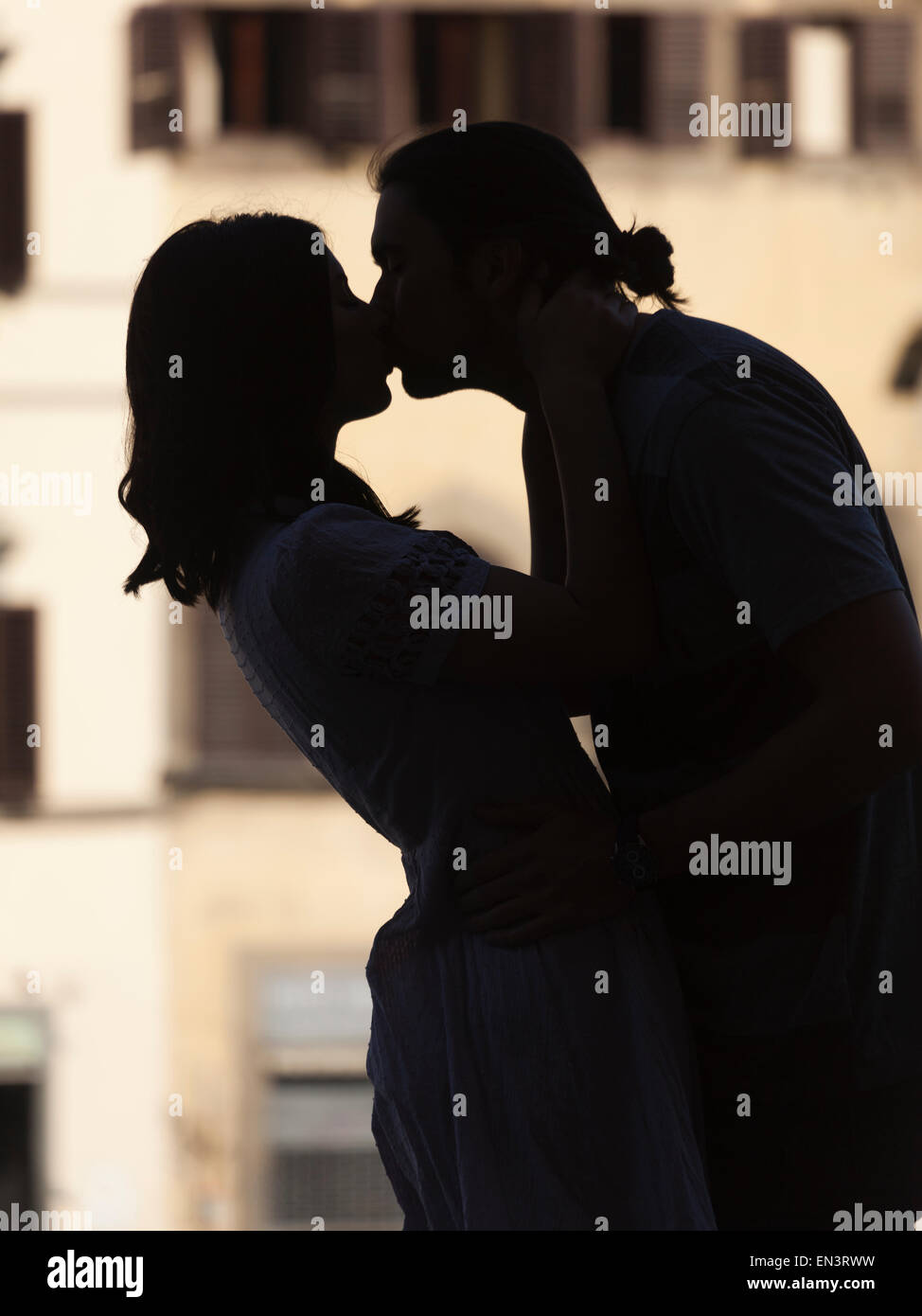 Silhouette romantic couple in hi-res stock photography and images - Alamy