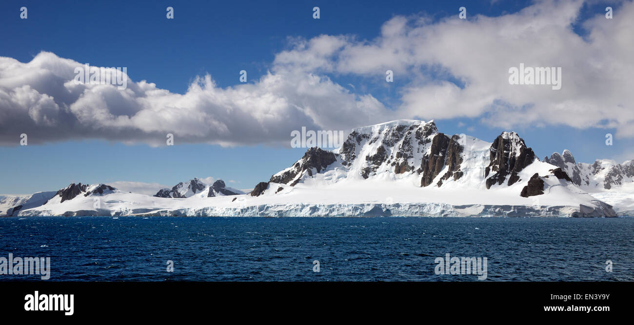 Panoramic view snow covered mountains Brabant Island Antarctic ...