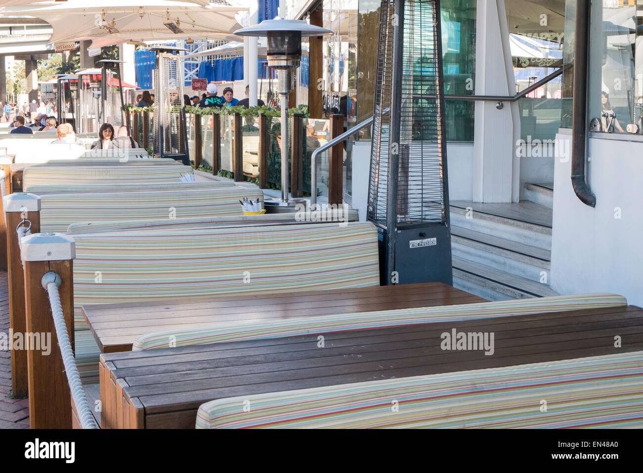 outside restaurant cafe in Sydney's darling harbour,australia Stock Photo Alamy