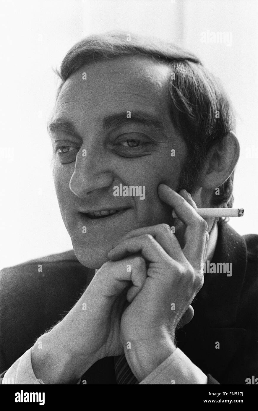 Zany comedian Marty Feldman seen here at lunch during a break in the filming of 'At Last The 1948 Show' 13th March 1967 Stock Photo