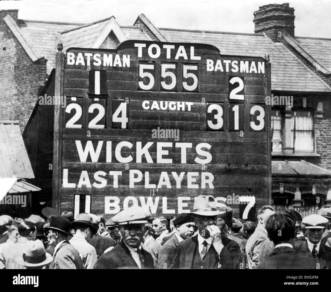County Championship Cricket. Yorkshire against Essex at County Ground, Leyton on 15th, 16th, 17th June 1932 . Opening batsmen for Yorkshire Percy Holmes and Herbert Sutcliffe set a world record partnership for any wicket of 555. This remained the world re Stock Photo