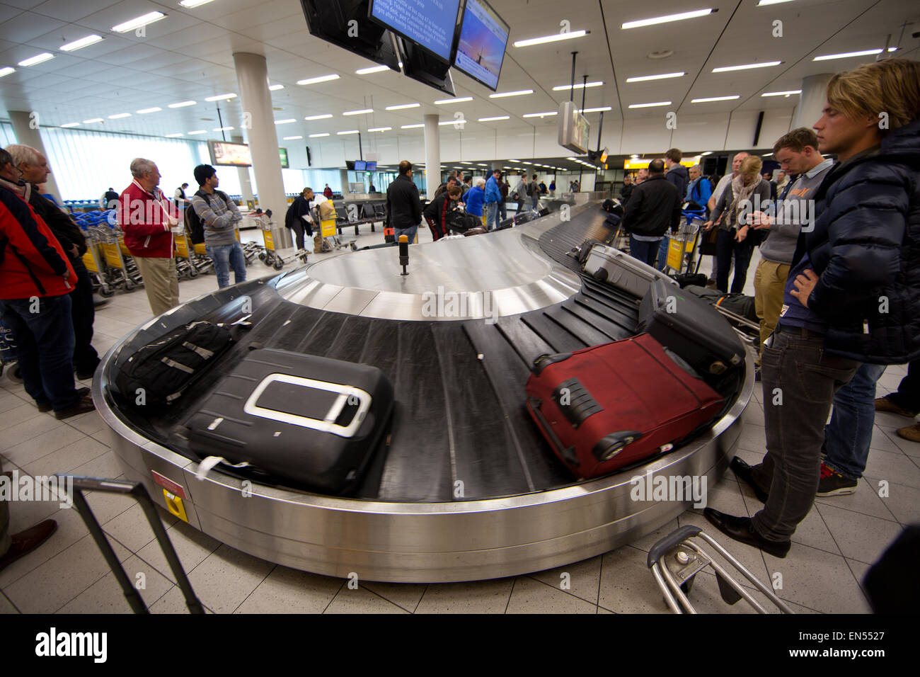 lost luggage schiphol
