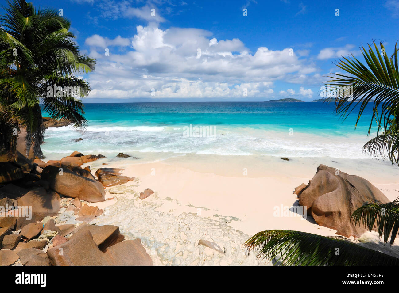 Seychelles scenic beach, La Digue Stock Photo
