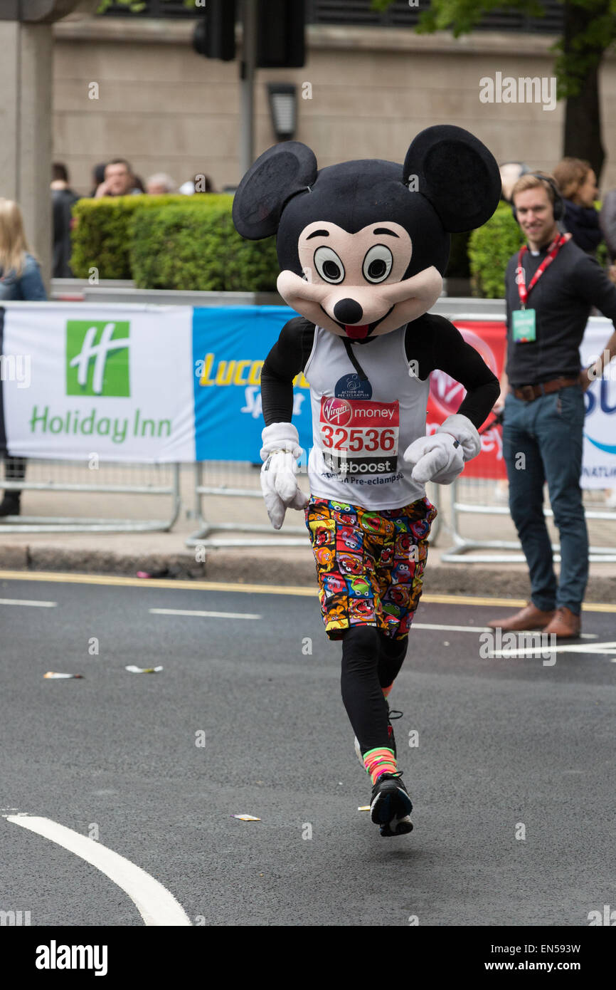 Mickey mouse running hi-res stock photography and images - Alamy