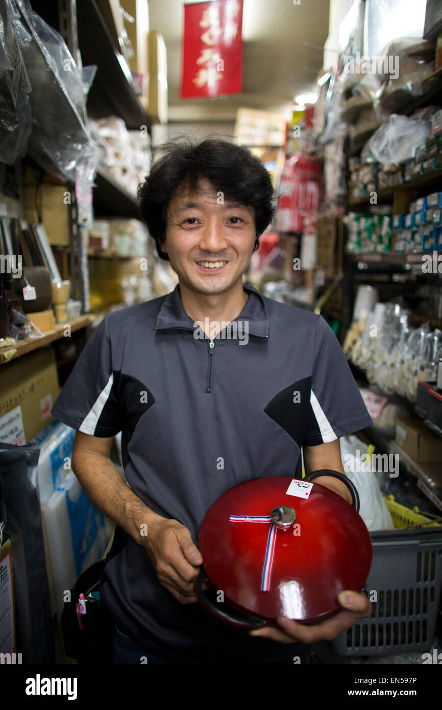 cookware store in Tokyo Stock Photo Alamy