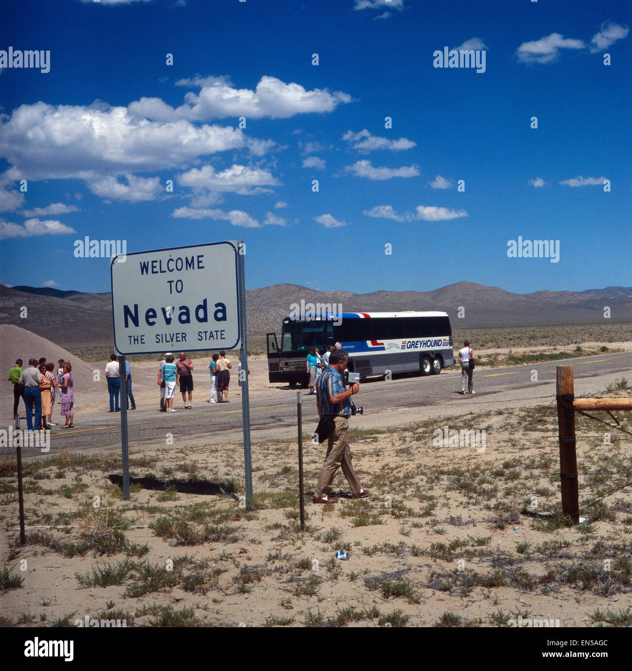 Eine Reisegruppe auf dem Weg nach Nevada, USA 1980er Jahre. A travel group on their way to Nevada, US 1980s. Stock Photo