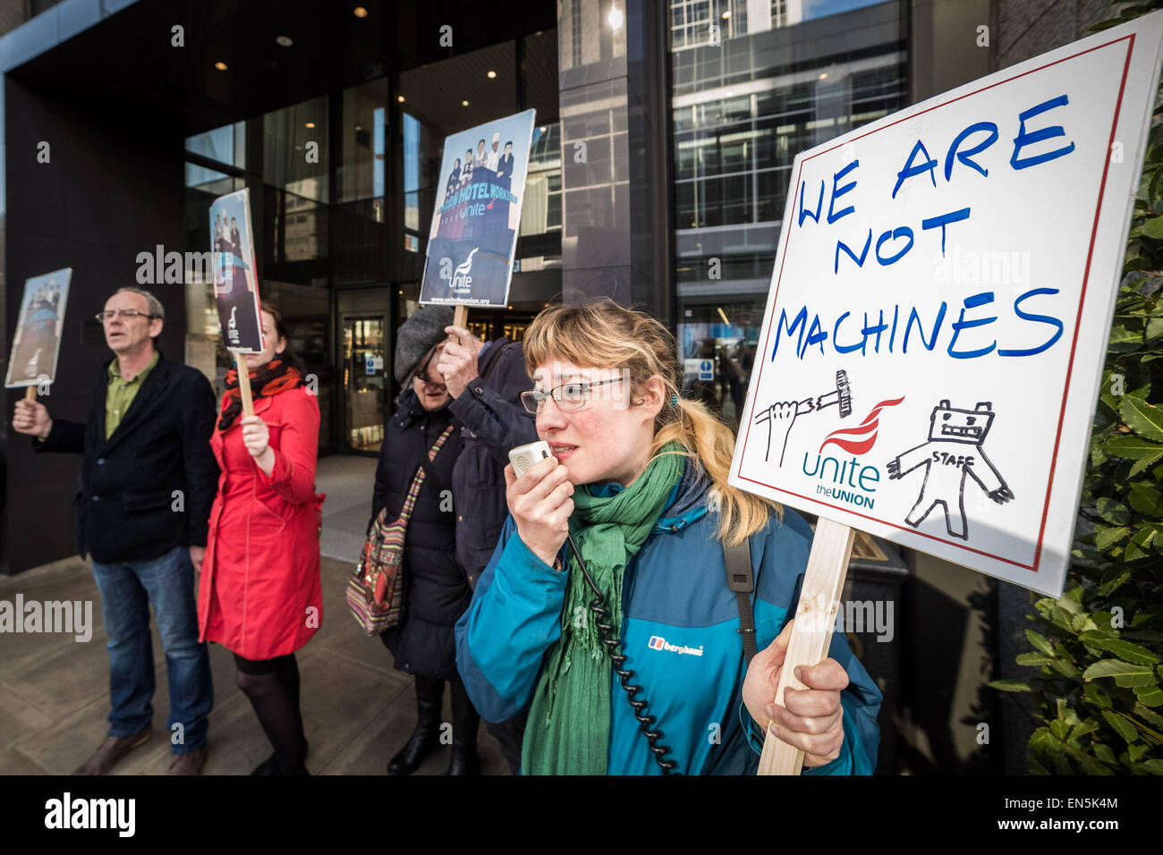 London, UK. 28th April, 2015. Workers Protest outside Hilton Metropole Hotel Credit:  Guy Corbishley/Alamy Live News Stock Photo