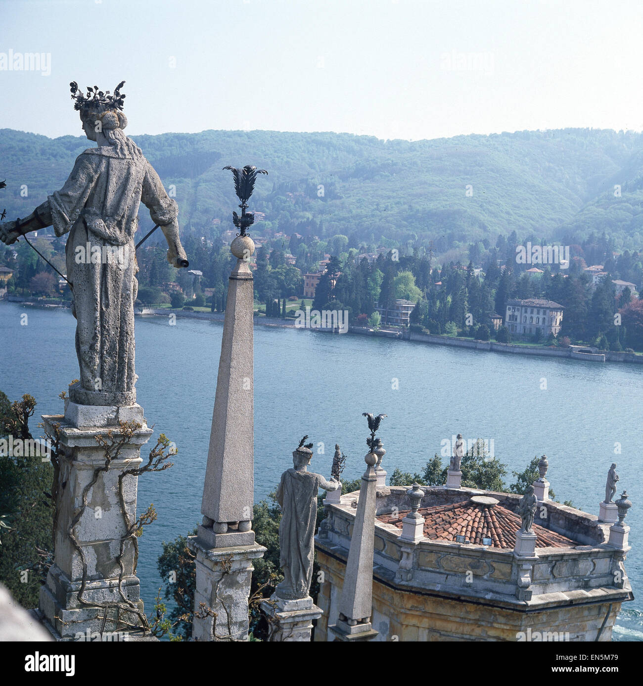 59+ Italienischer Garten Statuen Teich Ölgemälde, Entdecken sie die