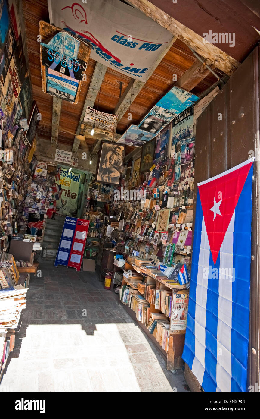 Vertical interior view of a bookshop in Cuba. Stock Photo