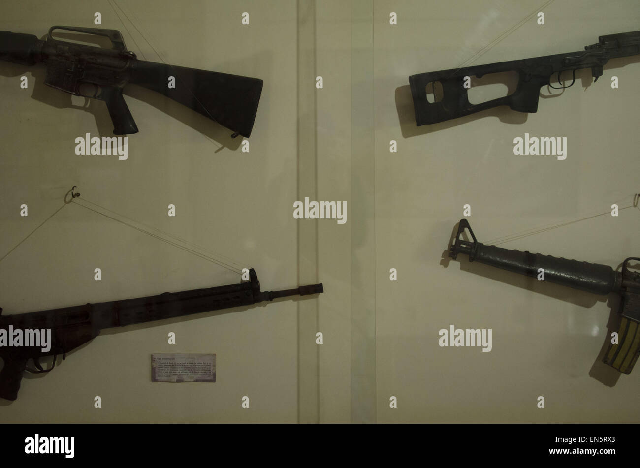 April 24, 2015 - Cinquera, CabaÃ±as, El Salvador - Weapons used during the Civil War form part of an exhibit at the Historical Memory Museum in Cinquera, in north central El Salvador. Largely destroyed during the Civil War, the town was repopulated with the peace process by former combatants and survivors who had fled to Honduras as refugees during the 1980s. © ZUMA Wire/ZUMAPRESS.com/Alamy Live News Stock Photo