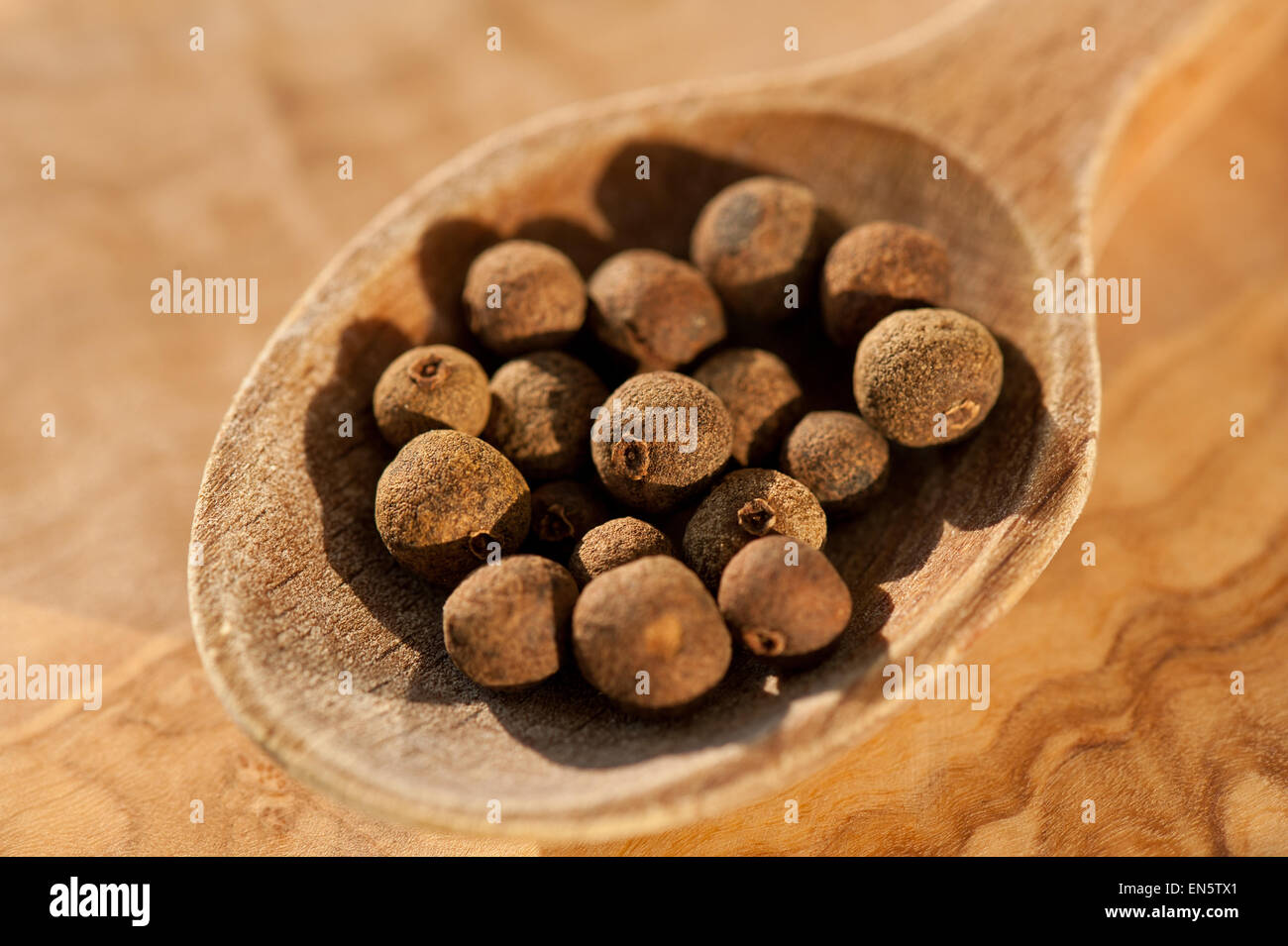 Brown dark whole allspice dry fruits Stock Photo Alamy