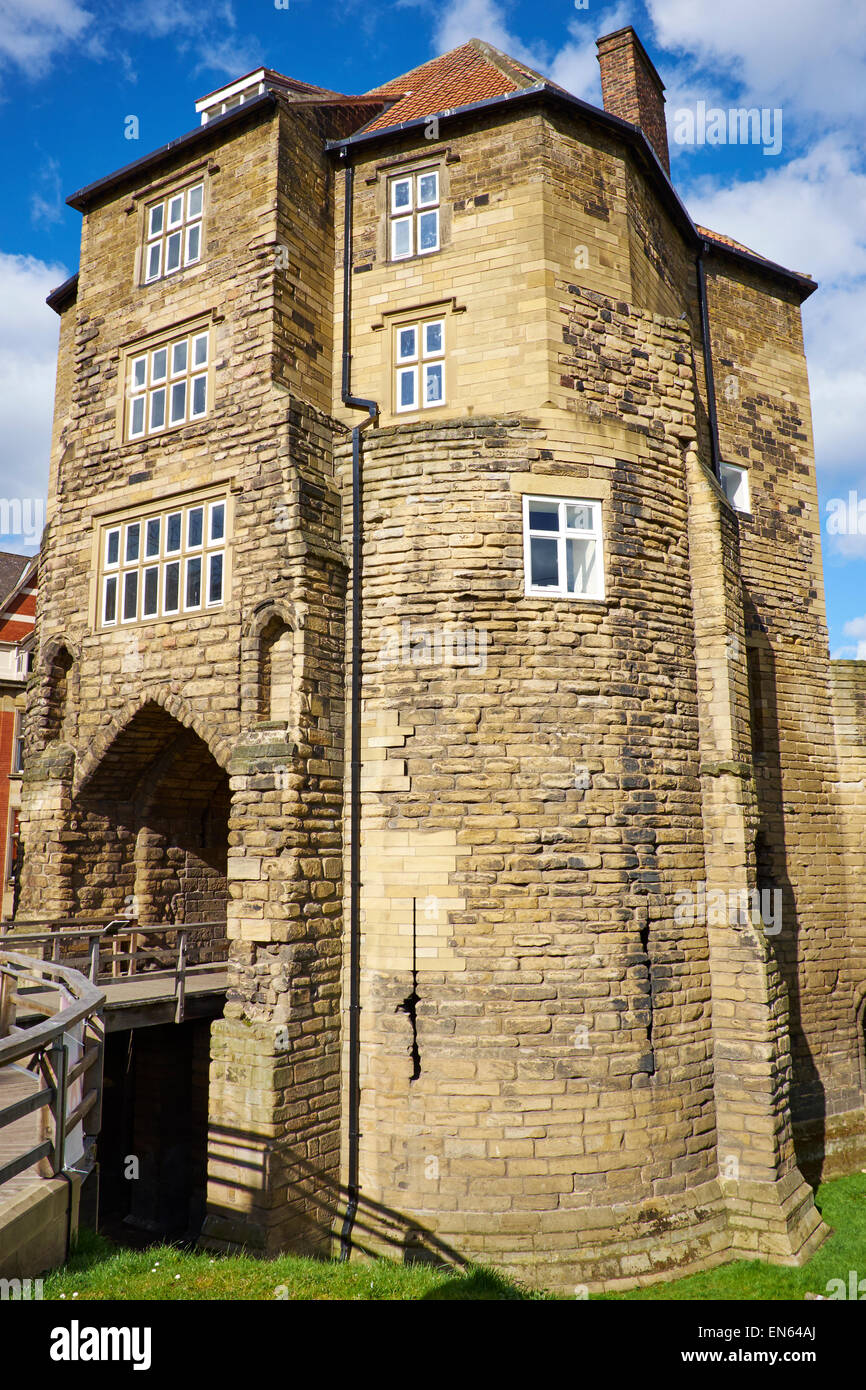 Black Gate Saint Nicholas Street Newcastle Upon Tyne UK Stock Photo Alamy