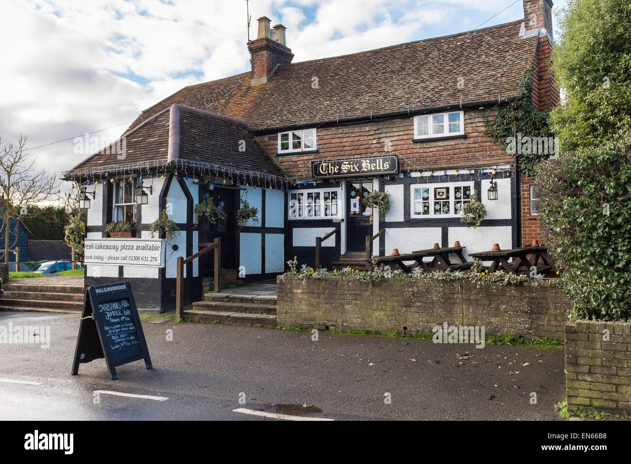 The Six Bells public house in Newdigate, Surrey, UK Stock Photo