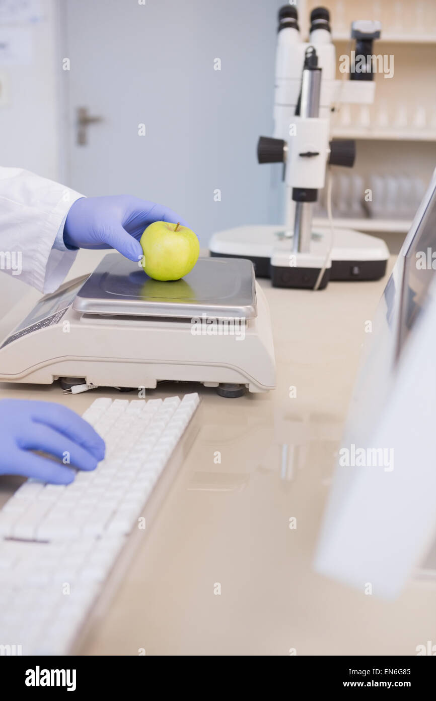 Computer Lab With Apple Computer lab apple hi-res stock photography and images - Alamy