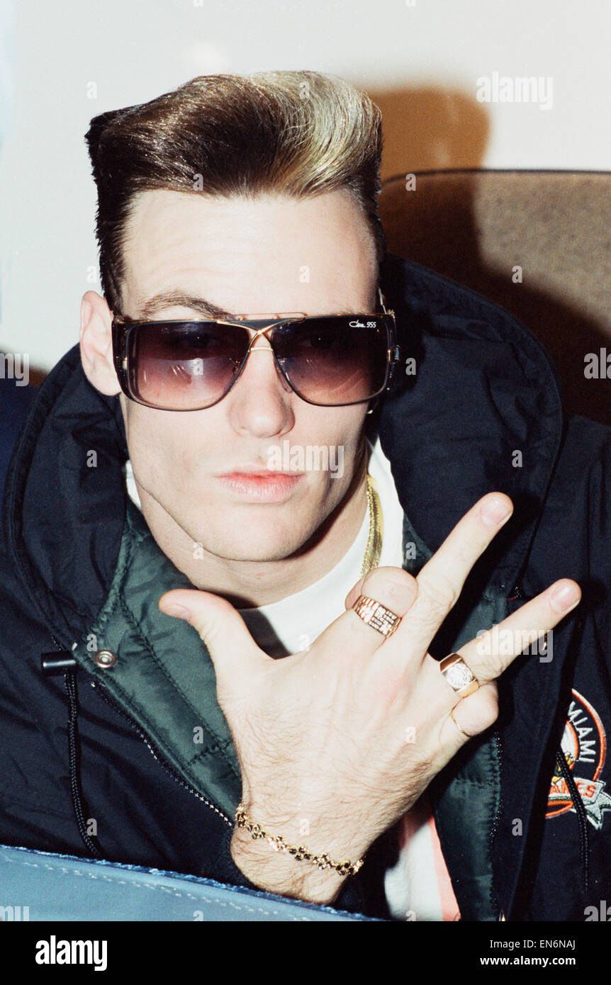 Vanilla ice 1990 hi-res stock photography and images - Alamy