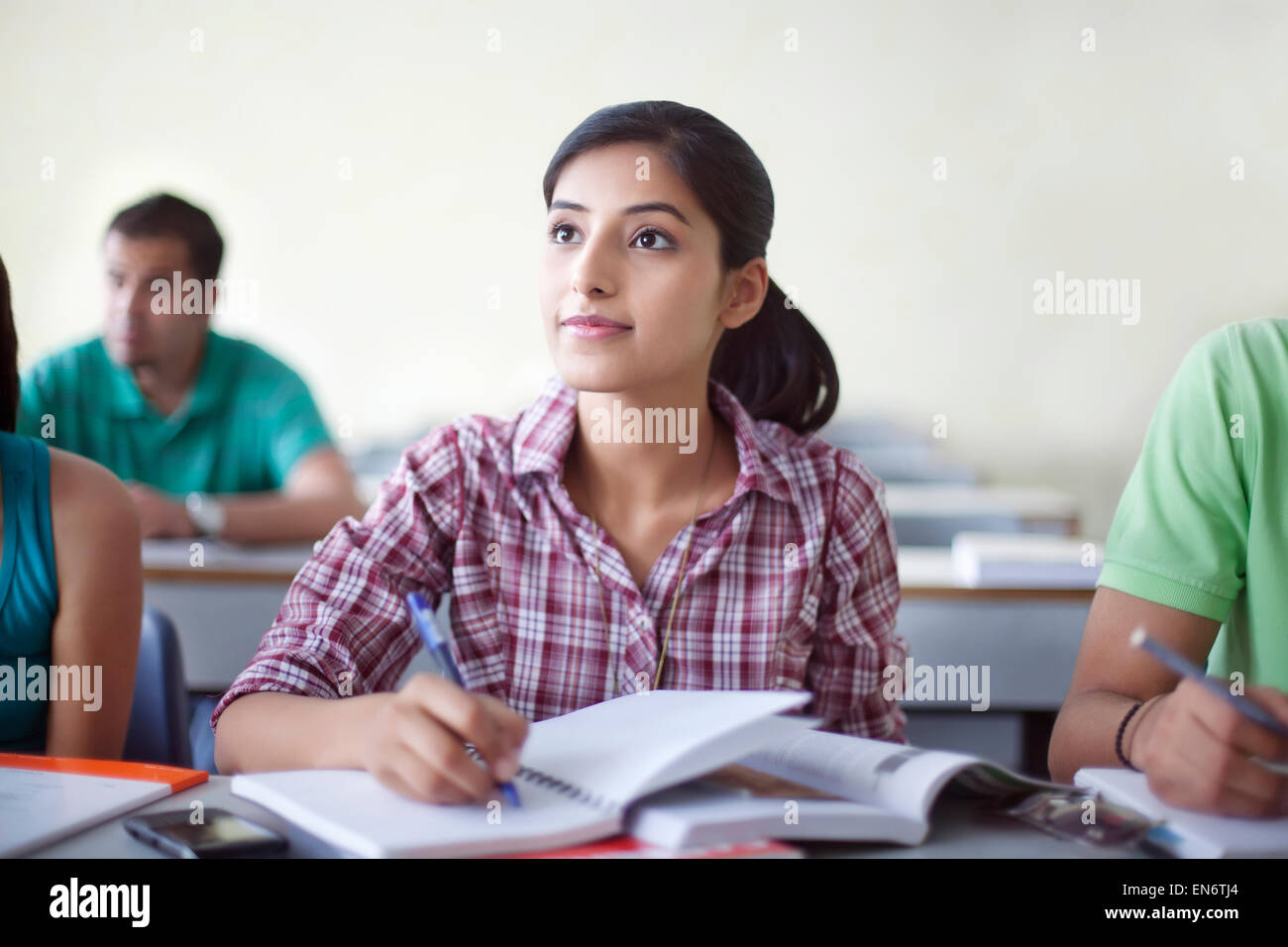 Indian college girl classroom hi-res stock photography and images - Alamy