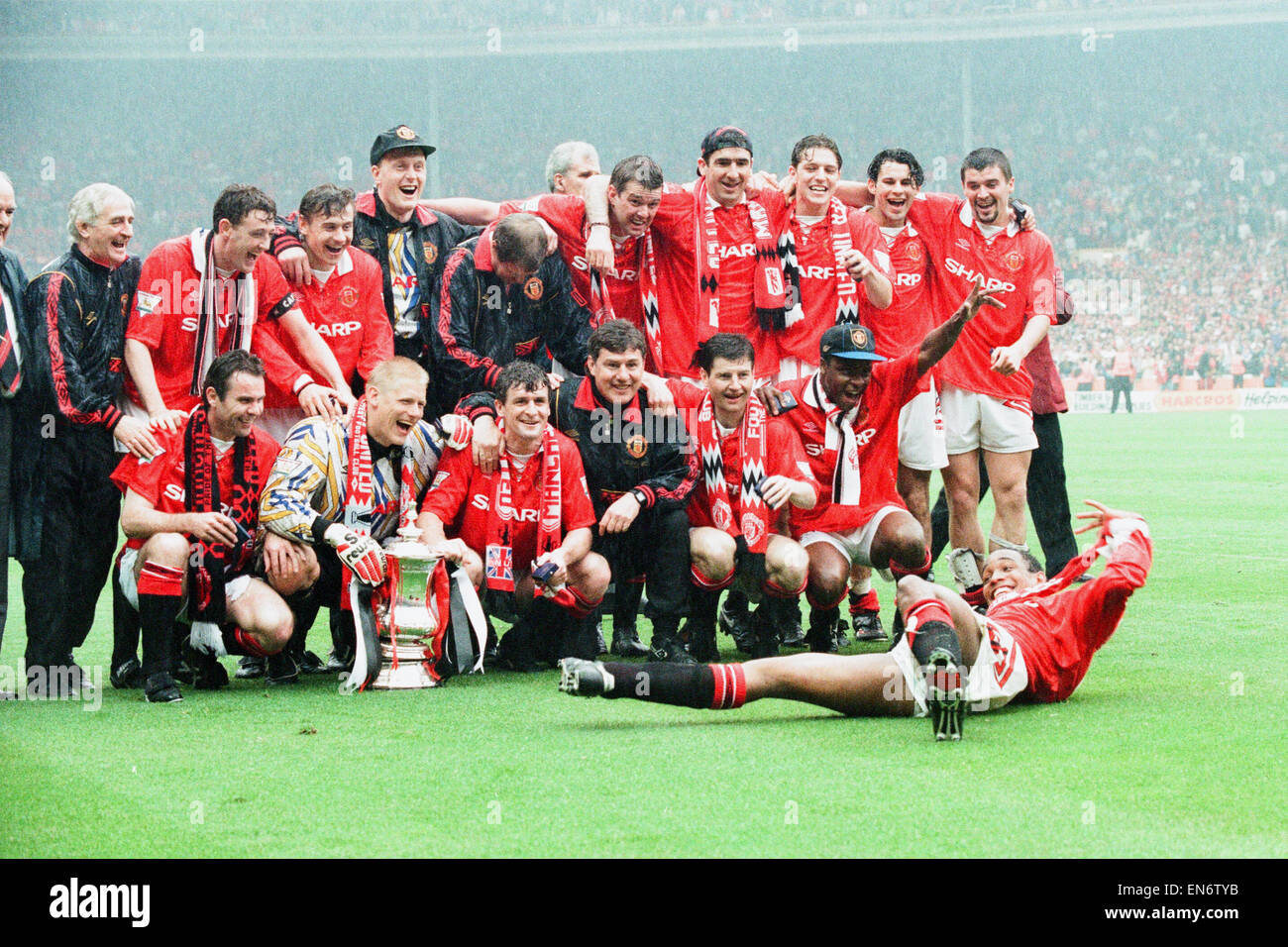 Manchester United v Chelsea FA Cup Final at Wembley Stadium, Saturday 14th May 1994. Final Score