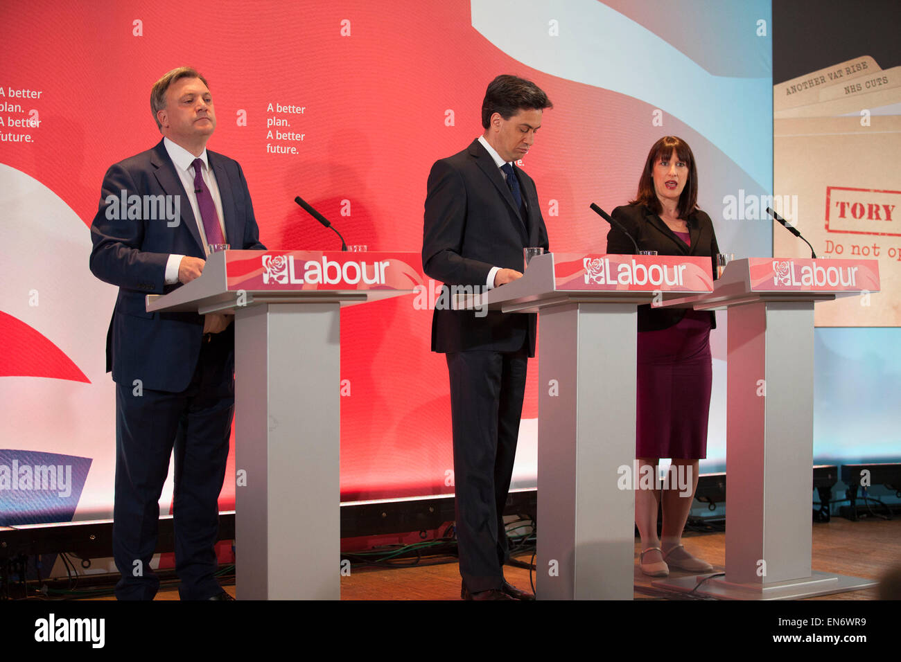 London, UK. Wednesday 29th April 2015. Labour Party Shadow Secretary of State for Work and Pensions Rachel Reeves speaks at a General Election 2015 campaign event on the Tory threat to family finances, entitled: The Tories’ Secret Plan. Held at the Royal Institute of British Architects. Credit:  Michael Kemp/Alamy Live News Stock Photo