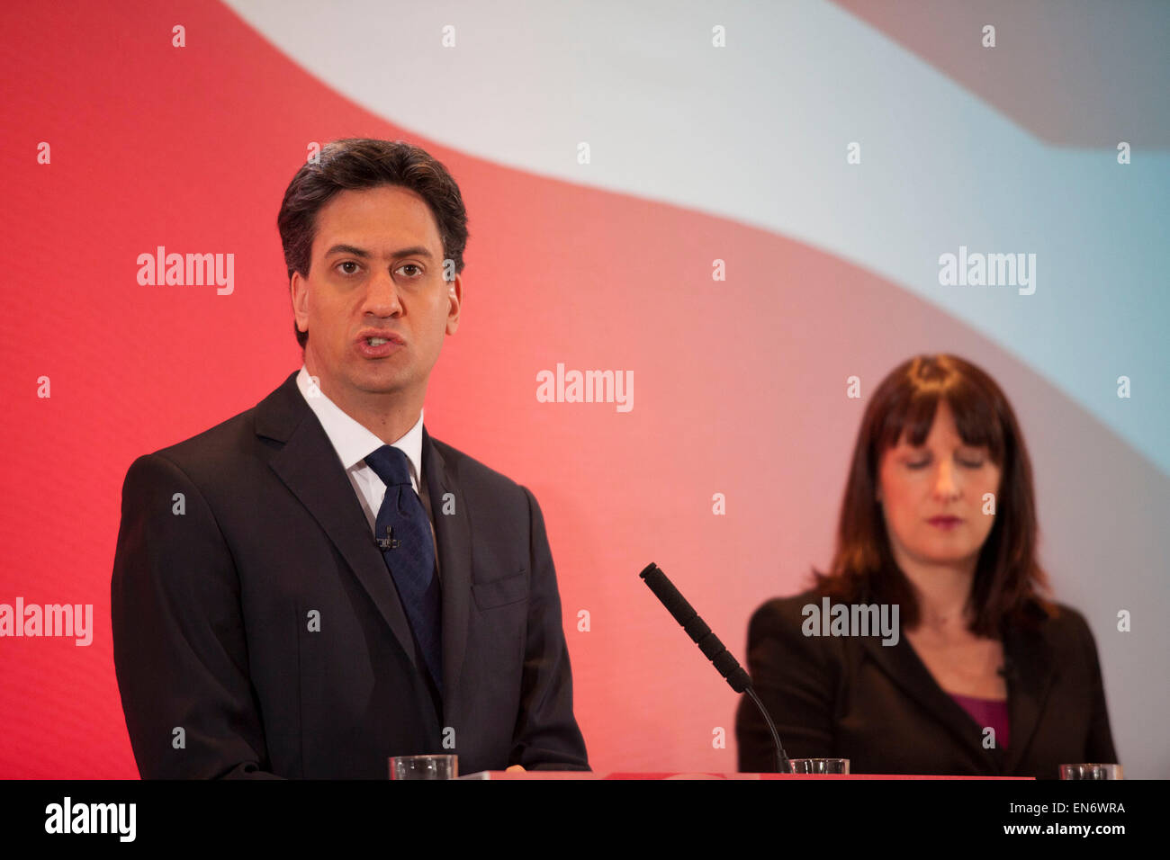 London, UK. Wednesday 29th April 2015. Labour Party Leader Ed Miliband and Shadow Secretary of State for Work and Pensions Rachel Reeves at a General Election 2015 campaign event on the Tory threat to family finances, entitled: The Tories’ Secret Plan. Held at the Royal Institute of British Architects. Credit:  Michael Kemp/Alamy Live News Stock Photo