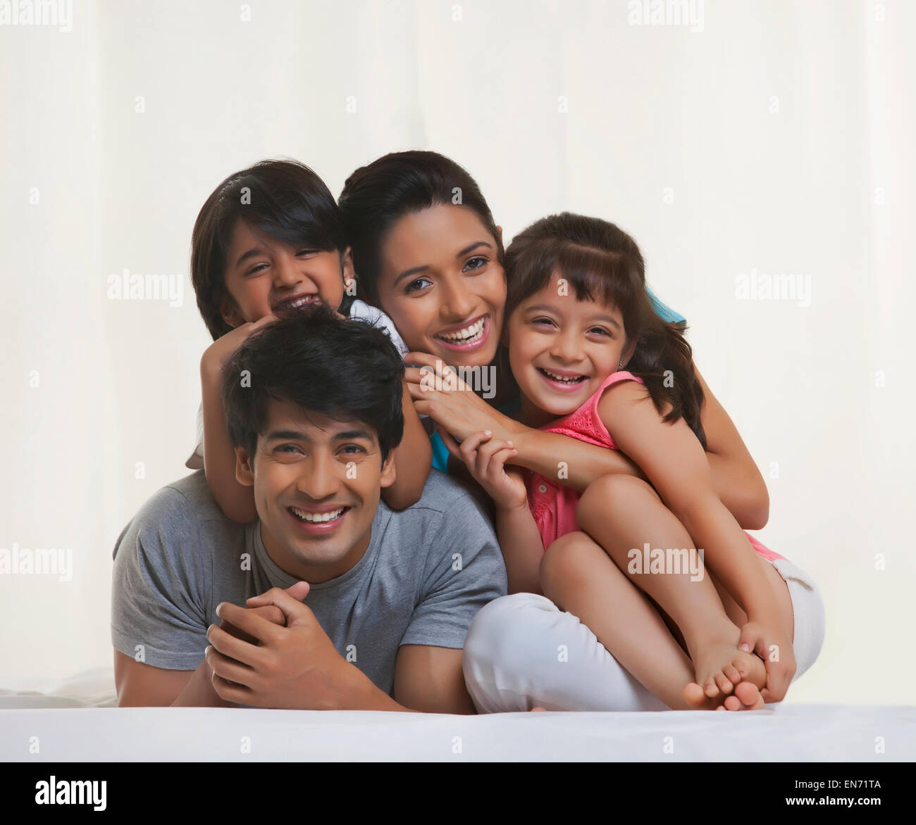 Family portrait 4 adults hi-res stock photography and images - Alamy