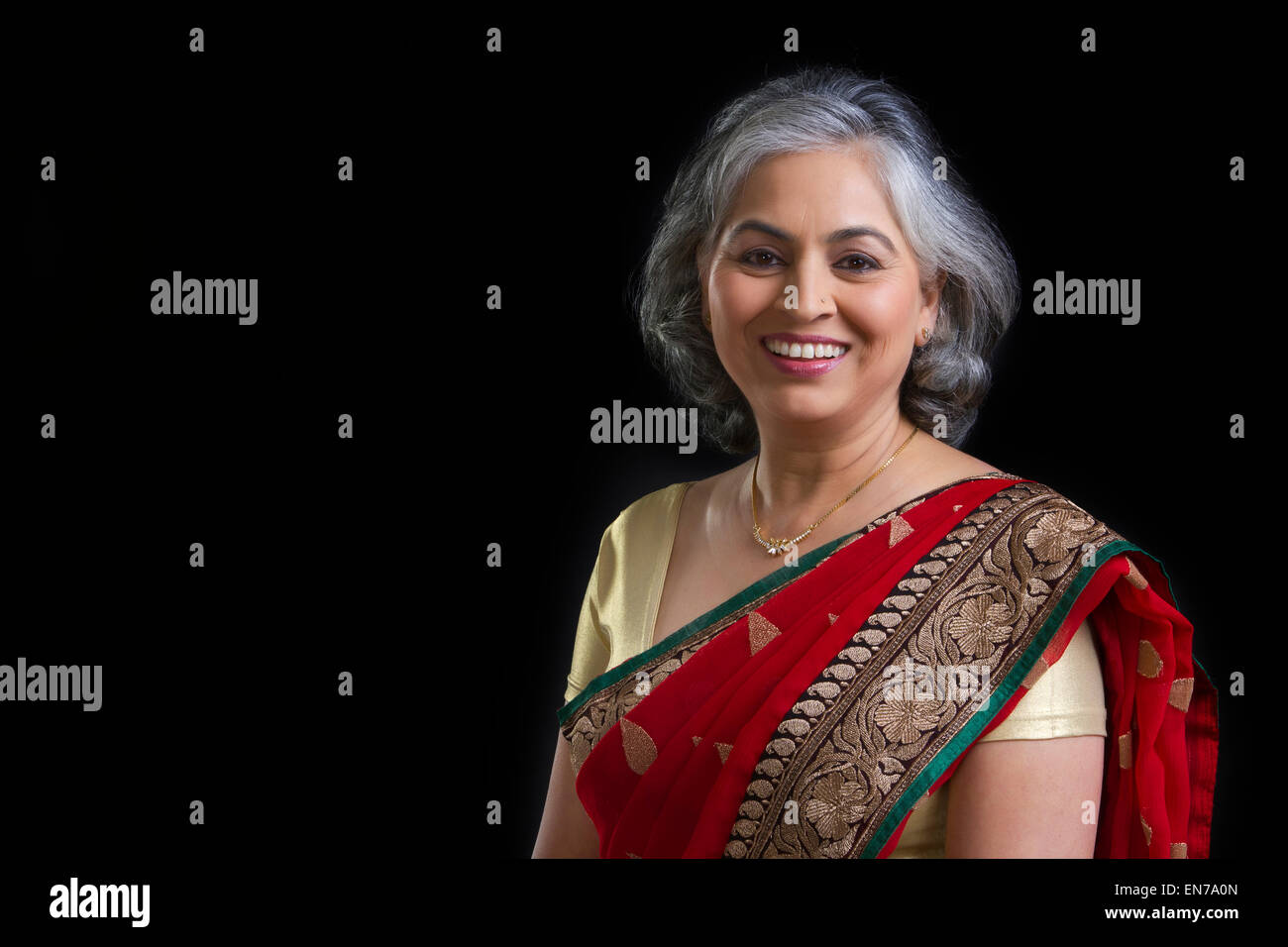 Indian mature woman saree hi-res stock photography and images - Alamy