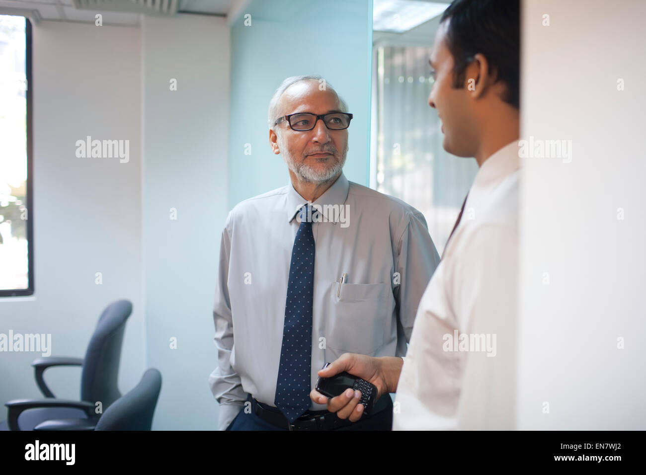Office workplace active business hi-res stock photography and images ...