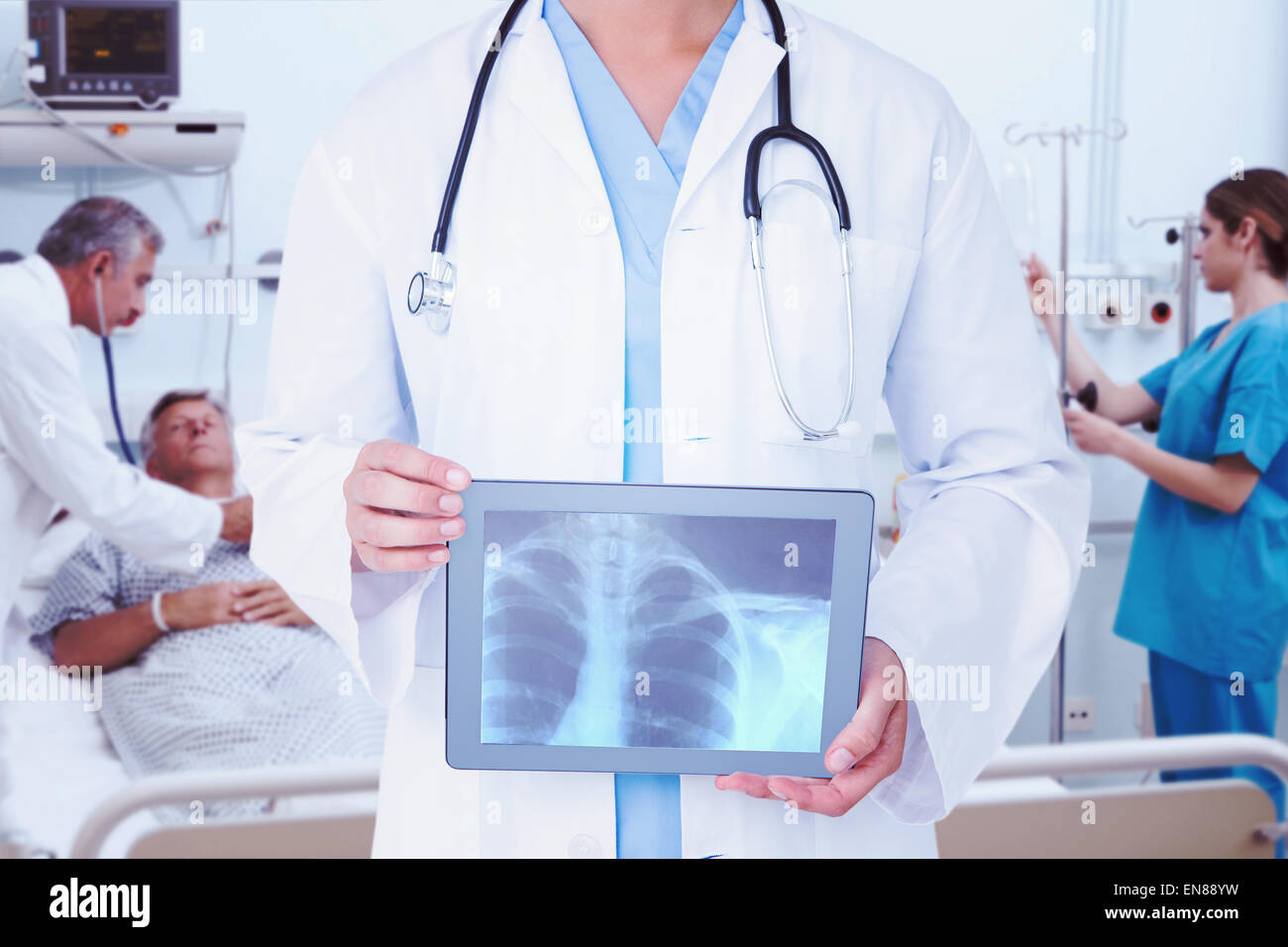 Hospital working patient xray hi-res stock photography and images - Alamy