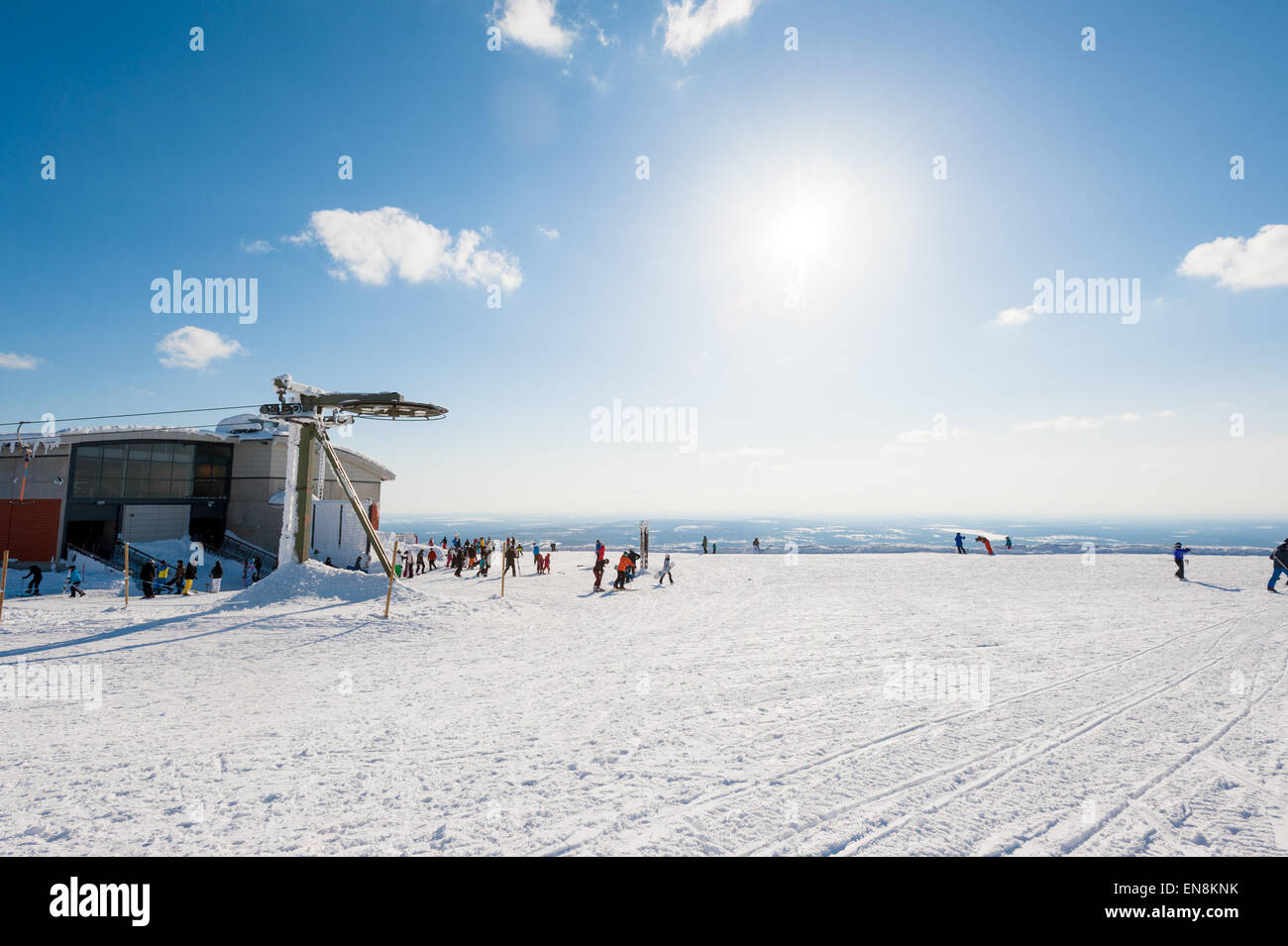 Spring skiing at Ylläs ski resort, Lapland, Finland Stock Photo