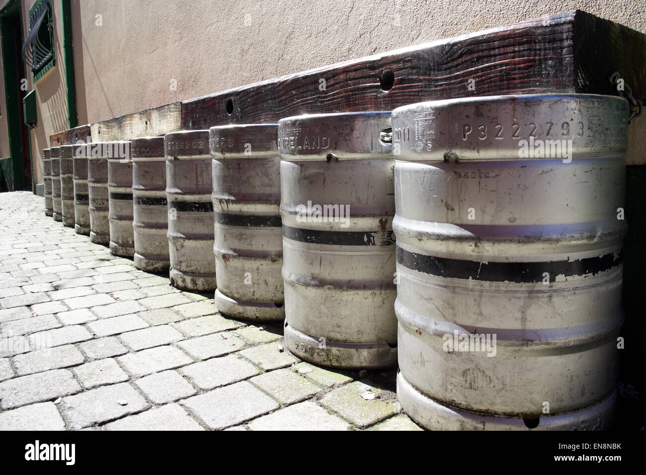 Guinness kegs hires stock photography and images Alamy
