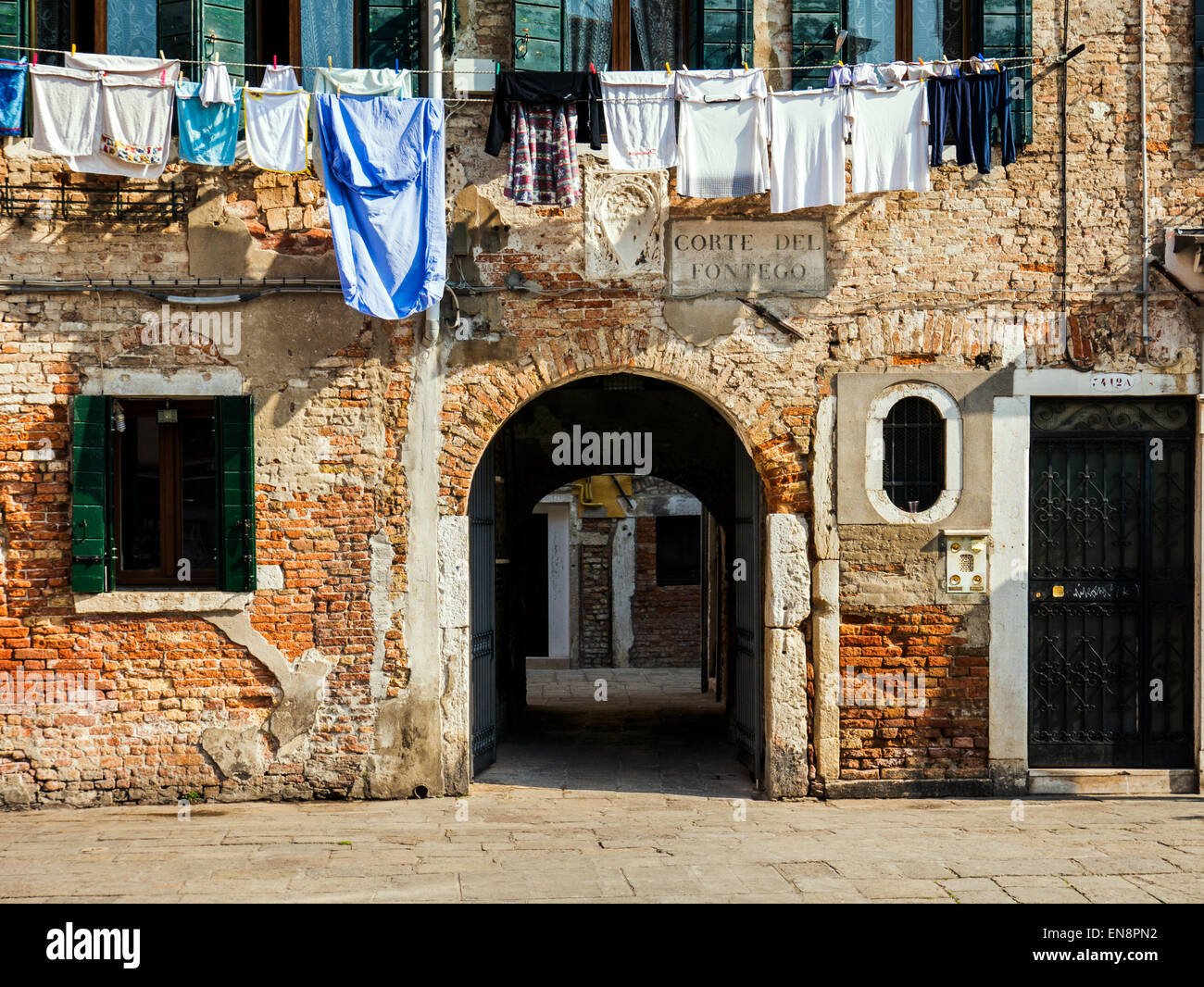 Laundry hangs to dry, Venice, Italy, City of Canals Stock Photo