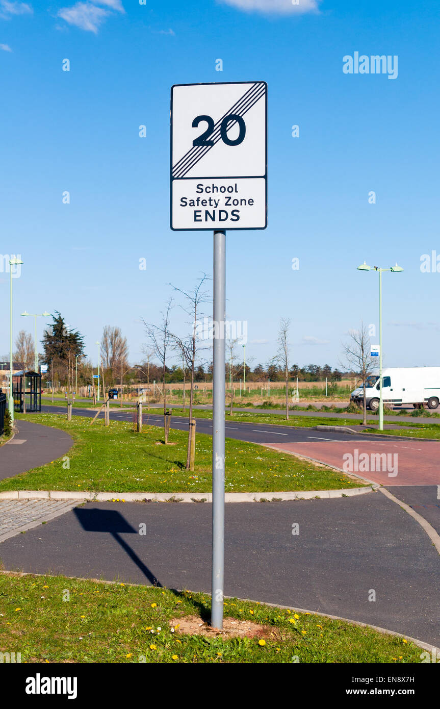 'End of school safety zone' sign in modern housing development Stock Photo