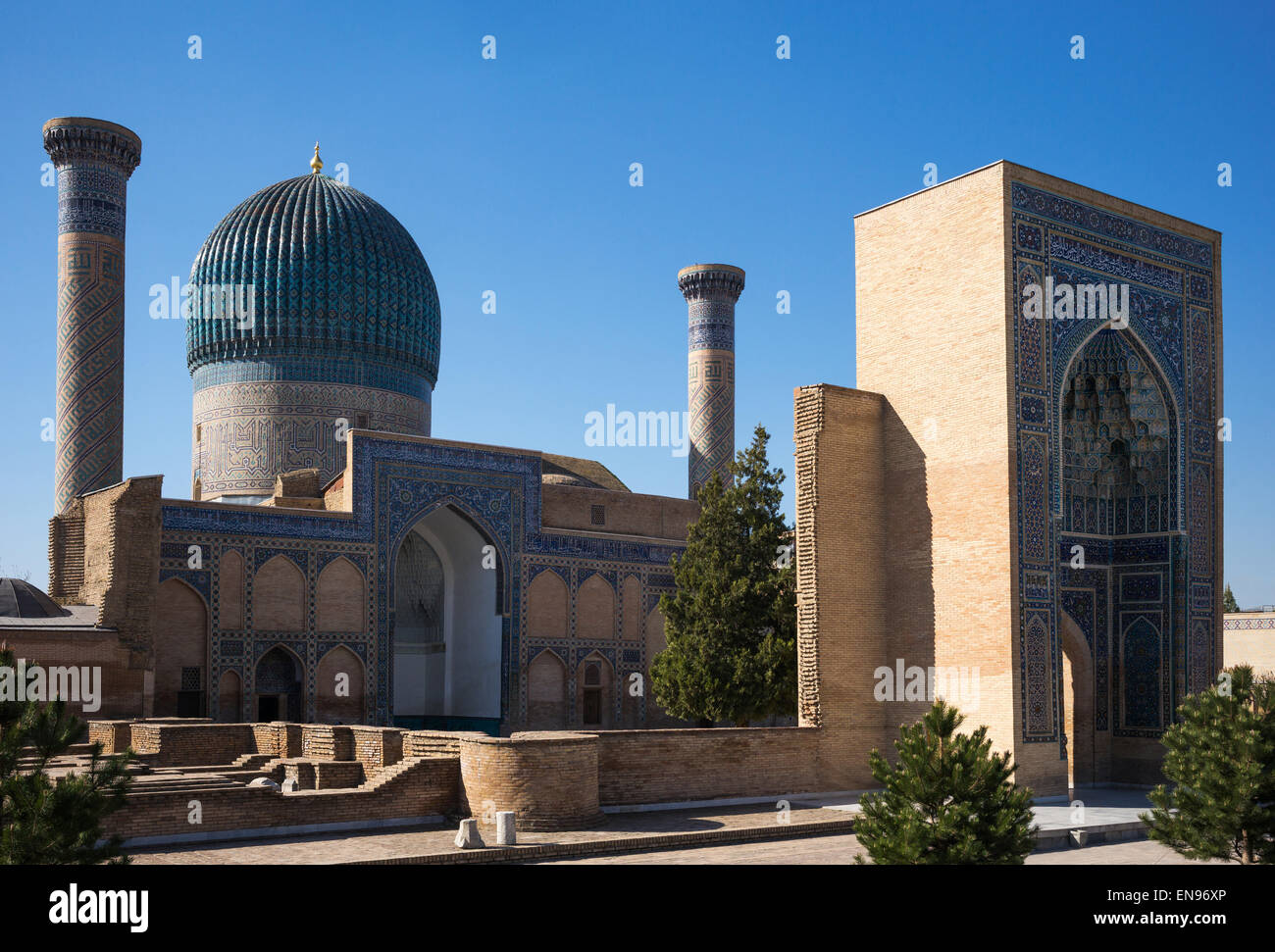 Uzbekistan, Samarkand, the Gur-Emir mausoleum thet protects the tomb of Tamerlane Stock Photo