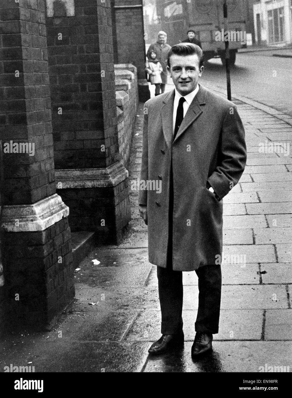 Tottenham Hotspurs winger Terry Dyson outside Enfield Magistrates court  today 20th January 1963 Stock Photo - Alamy