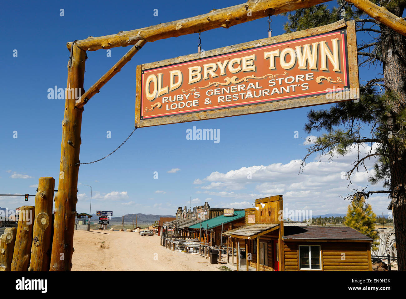 Bryce Canyon (Utah, United States), April 2013: entrance to the souvenir shops of the National Park. Stock Photo